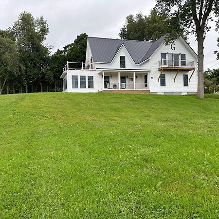 Ferienwohnung Gray'S Manor - Lake Memphremagog Newport Exterior foto